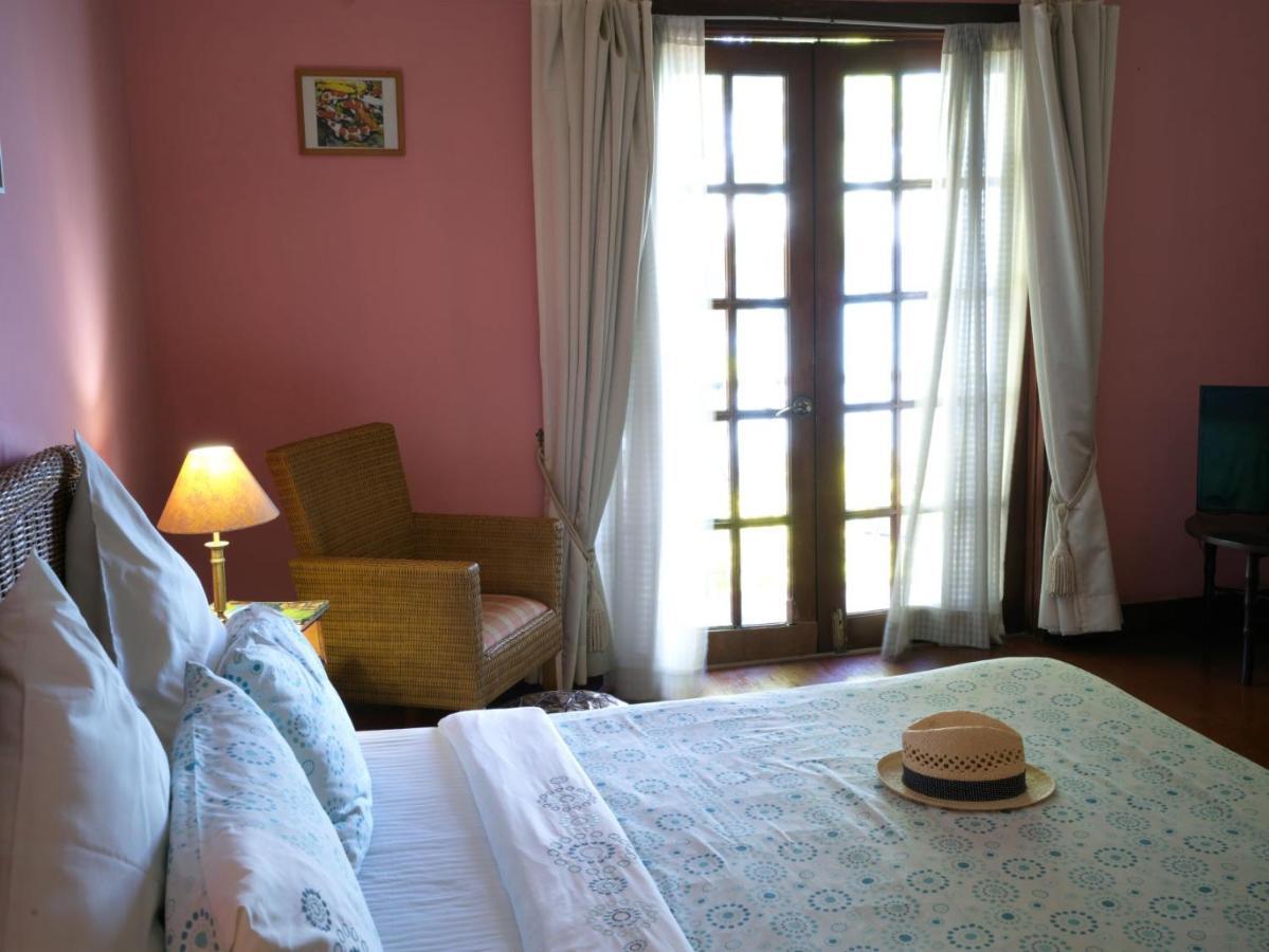 Las Flores Beachside Hotel Catmon Ngoại thất bức ảnh