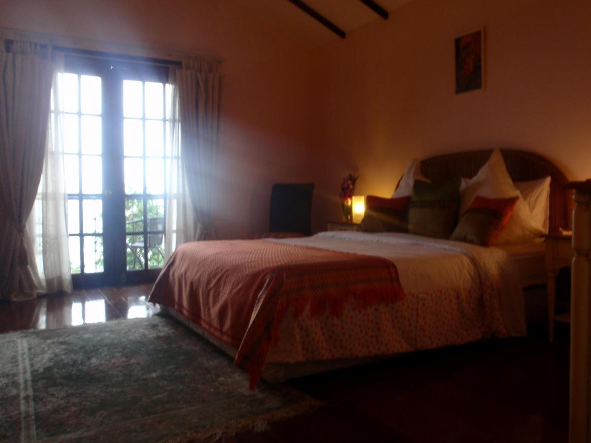 Las Flores Beachside Hotel Catmon Ngoại thất bức ảnh